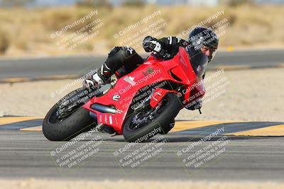 media/Jan-19-2024-Apex Assassins-CVMA Friday (Fri) [[74e94f2102]]/Racer 3/Session 3 (Turn 16)/